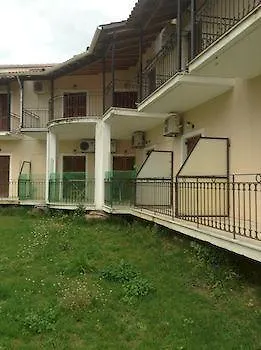 Benitses Apartment *